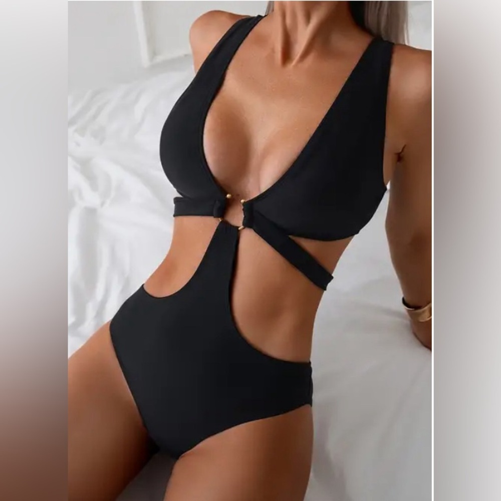 COPY - One piece high fashion swimsuit. NWT.​